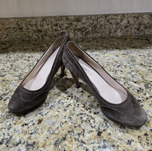 Prada Suede Pumps High Heels Brown Women's Size 37/7 Embroidered - Picture 1 of 9